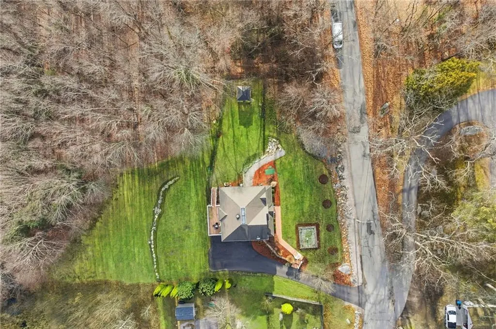 100 Hanton Road North Smithfield RI 02896