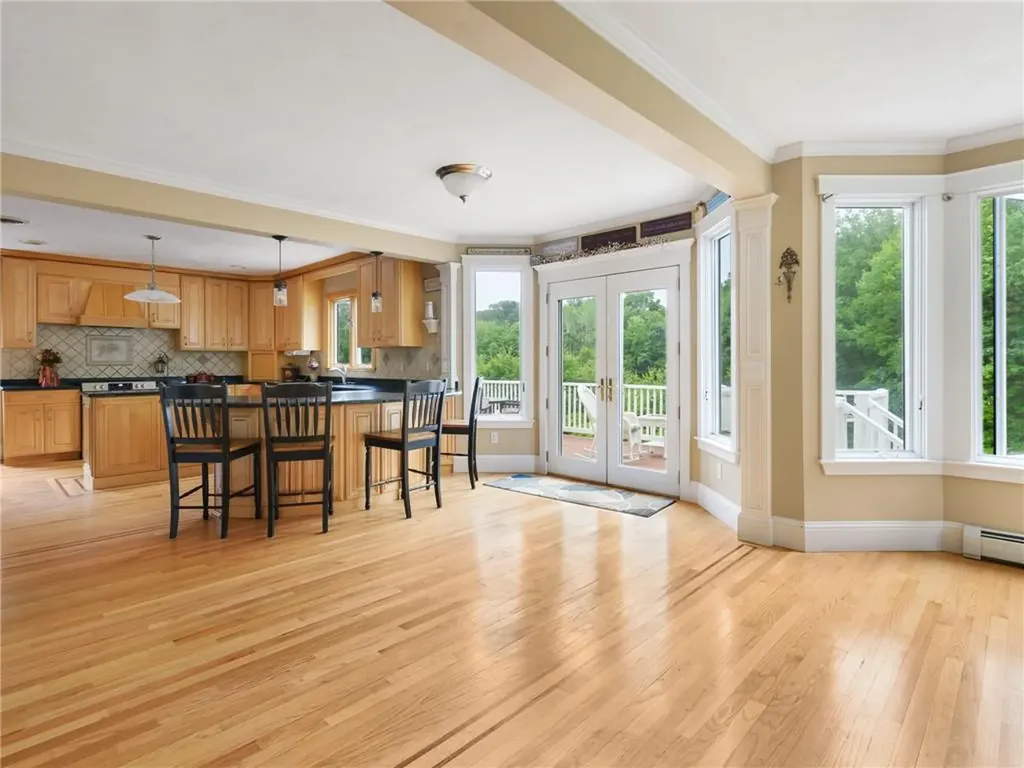 100 Hanton Road North Smithfield RI 02896