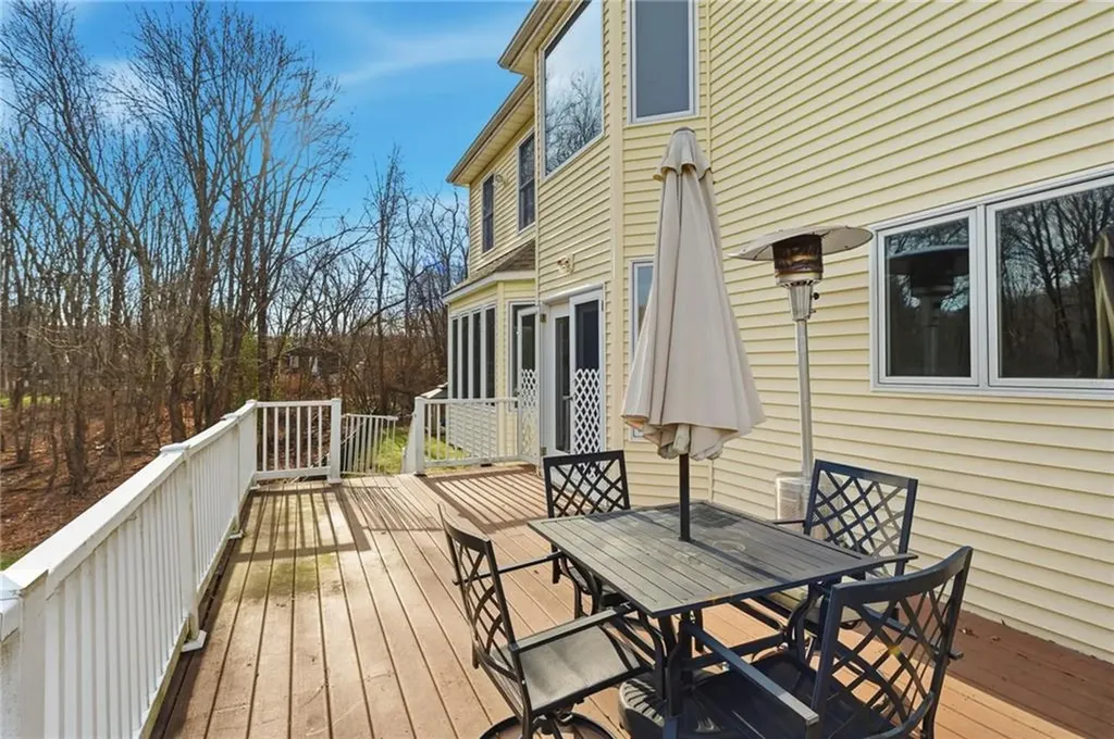 100 Hanton Road North Smithfield RI 02896