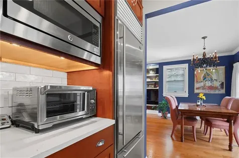 28 Pond Avenue Newport RI 02840