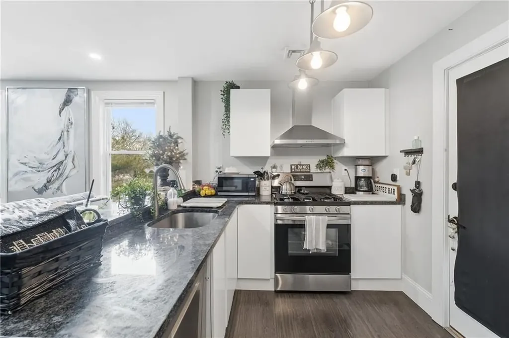 47 Andover Street North Providence RI 02904