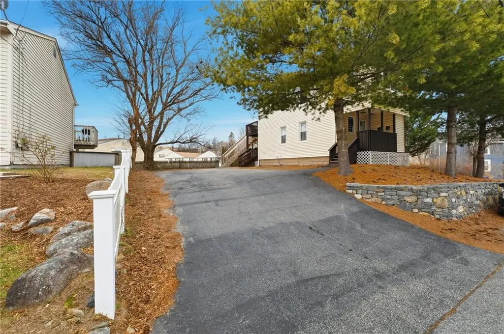 47 Andover Street North Providence RI 02904