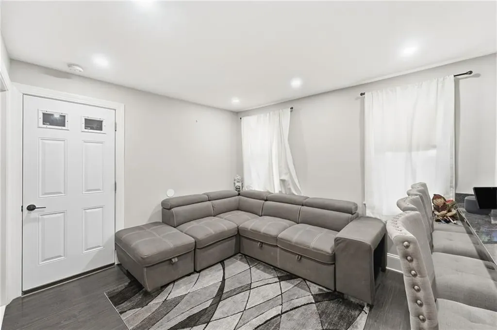 47 Andover Street North Providence RI 02904