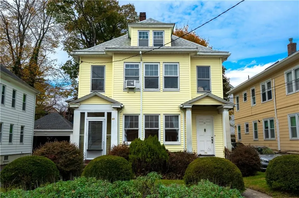 15 17 Taft Avenue Providence RI 02906