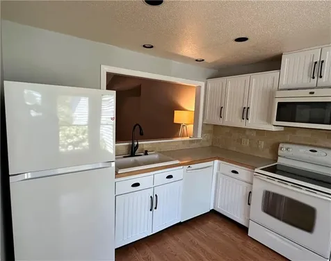 83 Valley Lane Portsmouth RI 02871