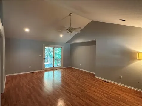 83 Valley Lane Portsmouth RI 02871