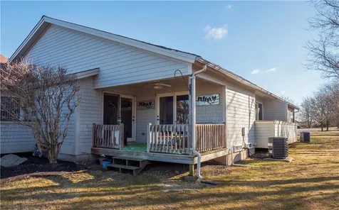 83 Valley Lane Portsmouth RI 02871