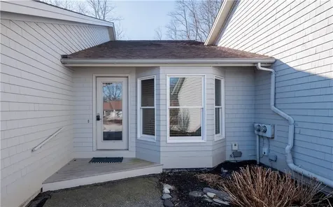 83 Valley Lane Portsmouth RI 02871