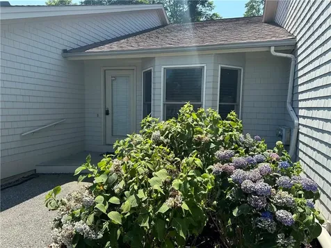 83 Valley Lane Portsmouth RI 02871