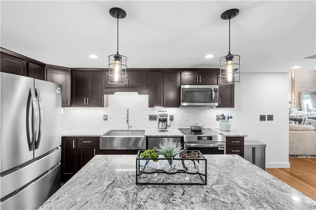 1 Tupperware Drive North Smithfield RI 02896