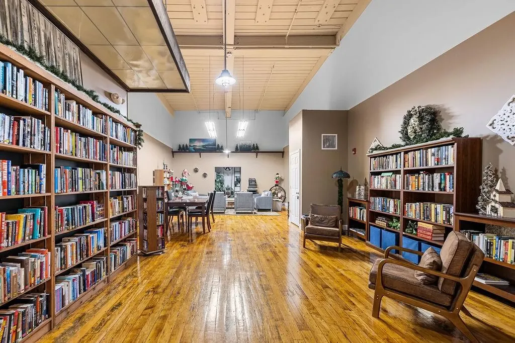 1 Tupperware Drive North Smithfield RI 02896