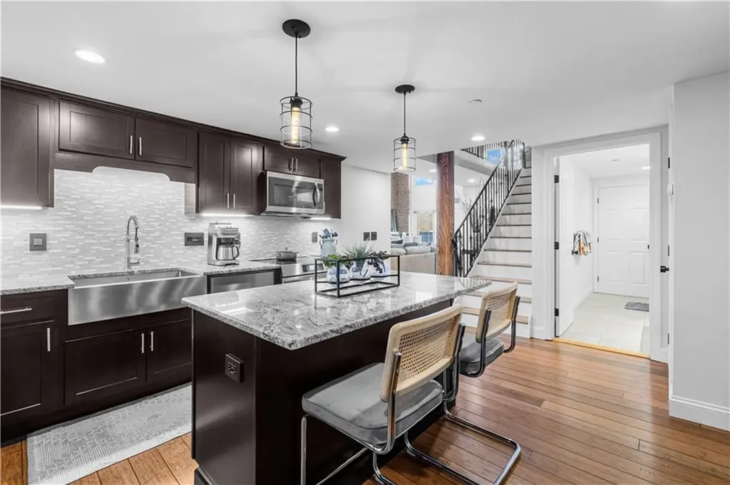 1 Tupperware Drive North Smithfield RI 02896