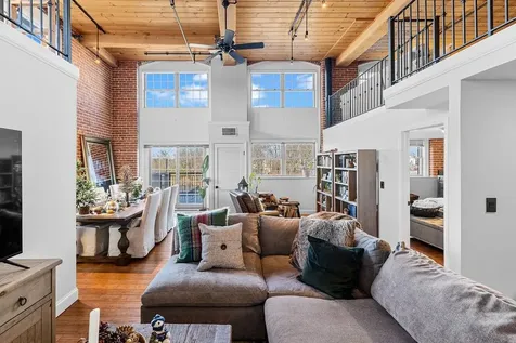 1 Tupperware Drive North Smithfield RI 02896