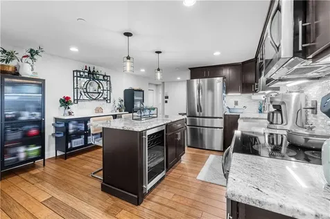 1 Tupperware Drive North Smithfield RI 02896