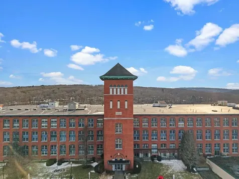 1 Tupperware Drive North Smithfield RI 02896