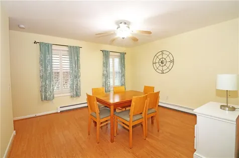 359 Main Road Tiverton RI 02878