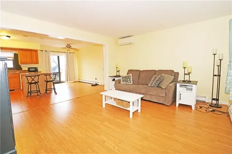 359 Main Road Tiverton RI 02878