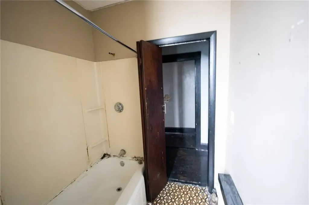23 Spring Street Pawtucket RI 02860