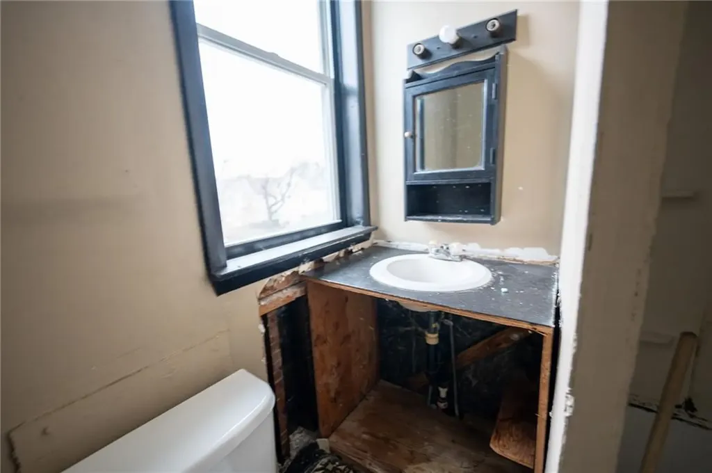 23 Spring Street Pawtucket RI 02860