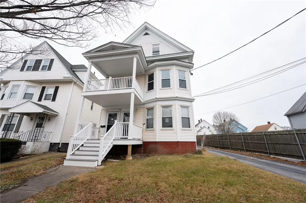 23 Spring Street Pawtucket RI 02860