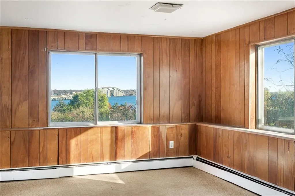 227 Fleetwood Drive North Kingstown RI 02874