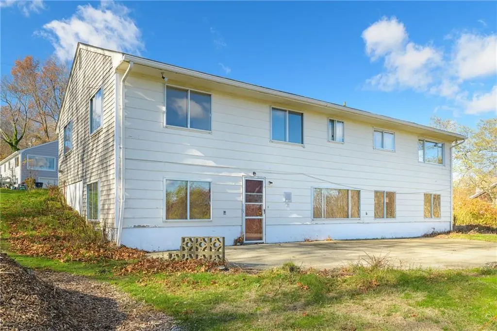 227 Fleetwood Drive North Kingstown RI 02874