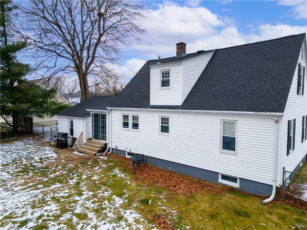 37 Columbus Avenue North Providence RI 02911