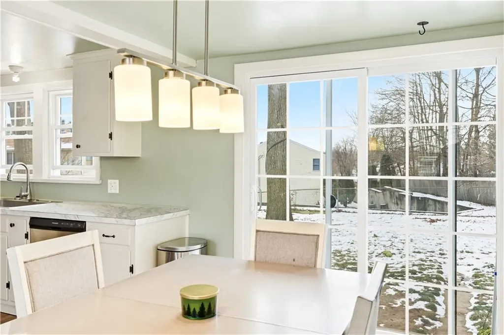 37 Columbus Avenue North Providence RI 02911