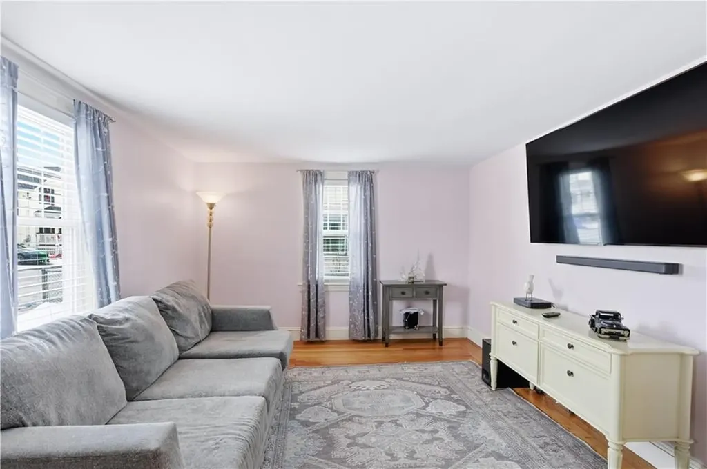 37 Columbus Avenue North Providence RI 02911