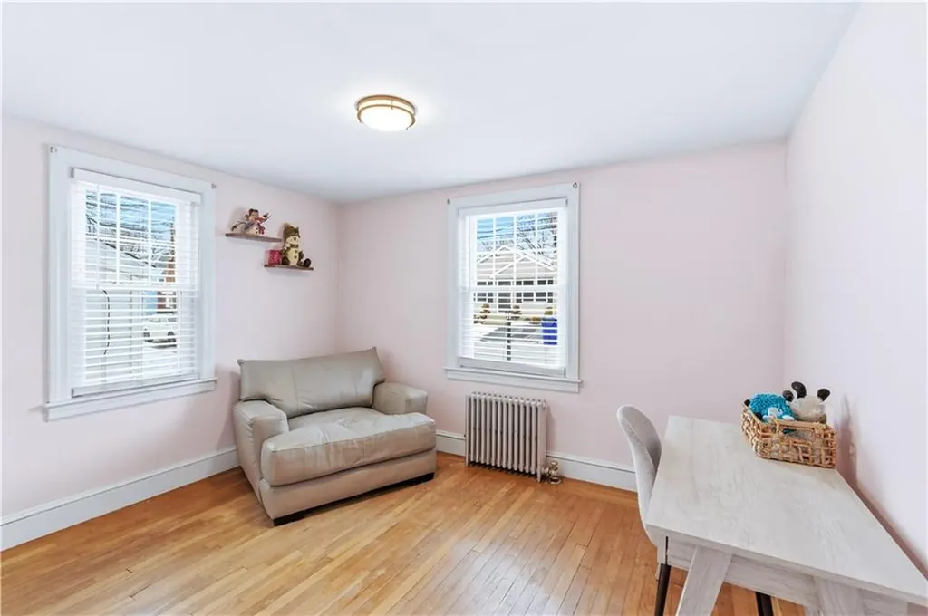 37 Columbus Avenue North Providence RI 02911