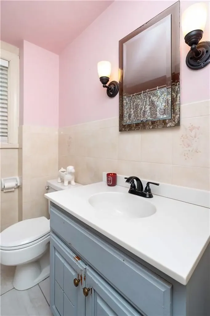 37 Columbus Avenue North Providence RI 02911