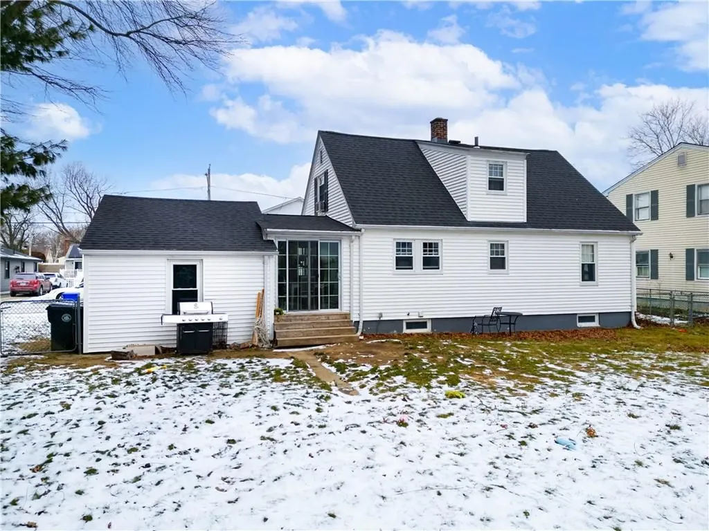 37 Columbus Avenue North Providence RI 02911