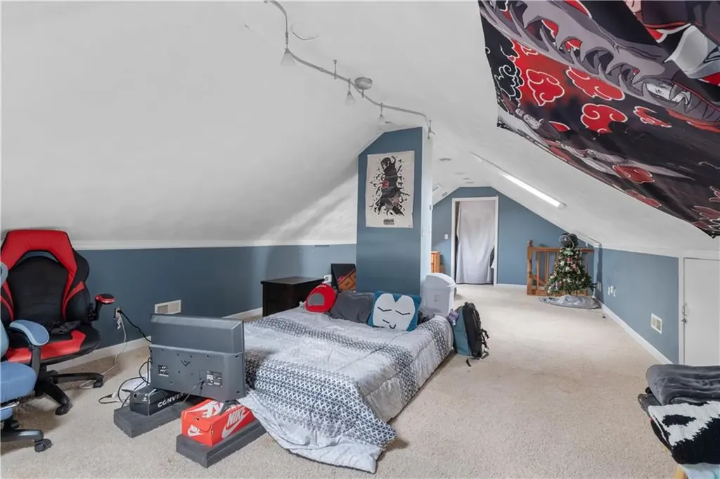 166 168 Narragansett Street Cranston RI 02905