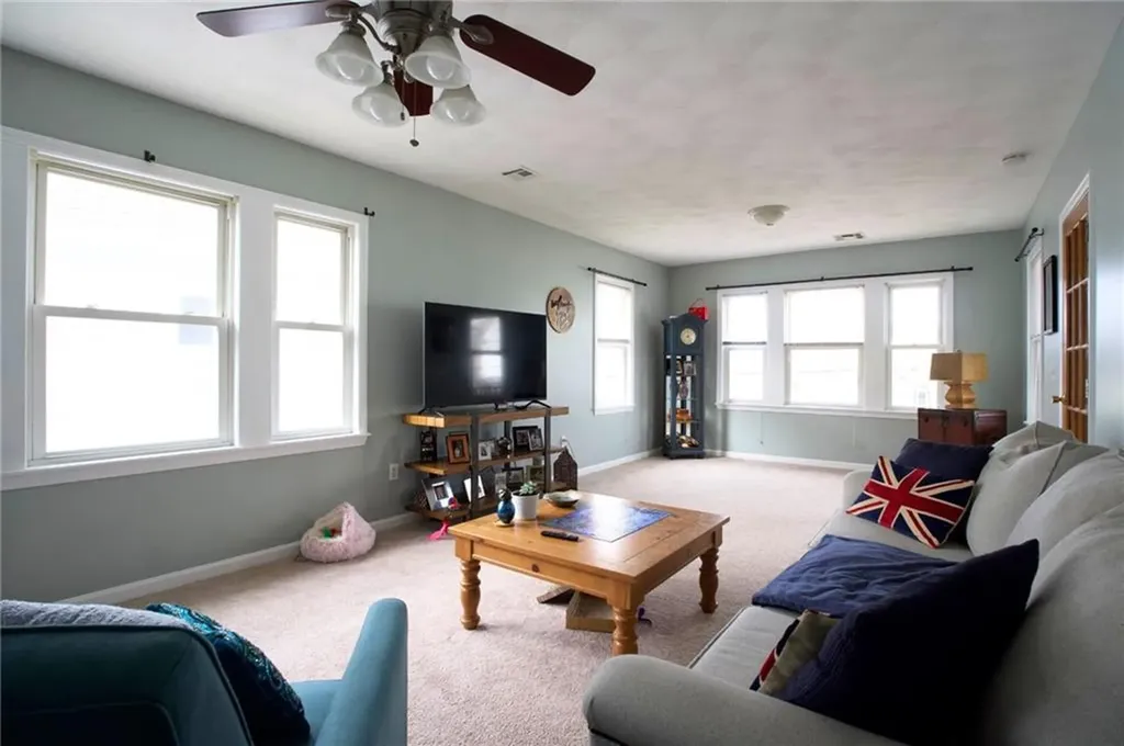 166 168 Narragansett Street Cranston RI 02905