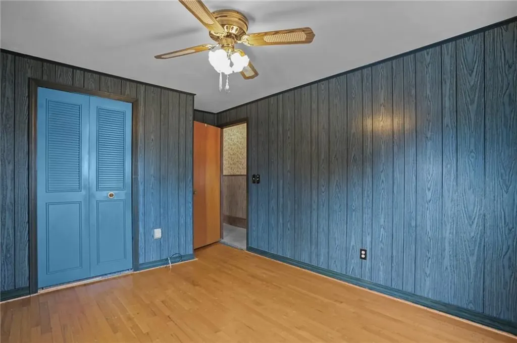 142 Stoneham Drive Woonsocket RI 02895