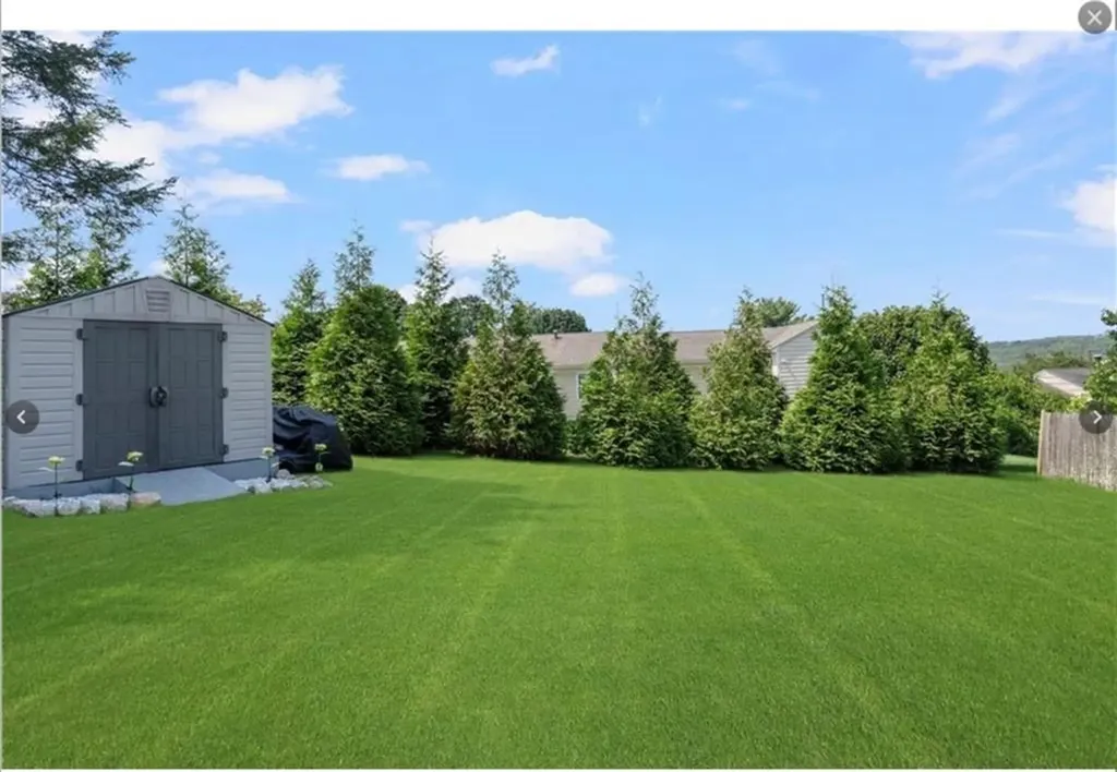 328 New London Avenue West Warwick RI 02893