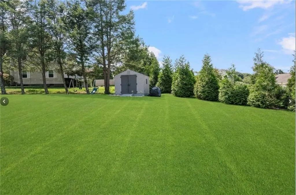 328 New London Avenue West Warwick RI 02893