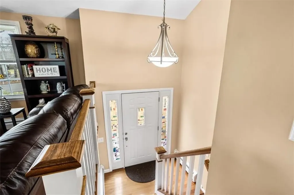 328 New London Avenue West Warwick RI 02893