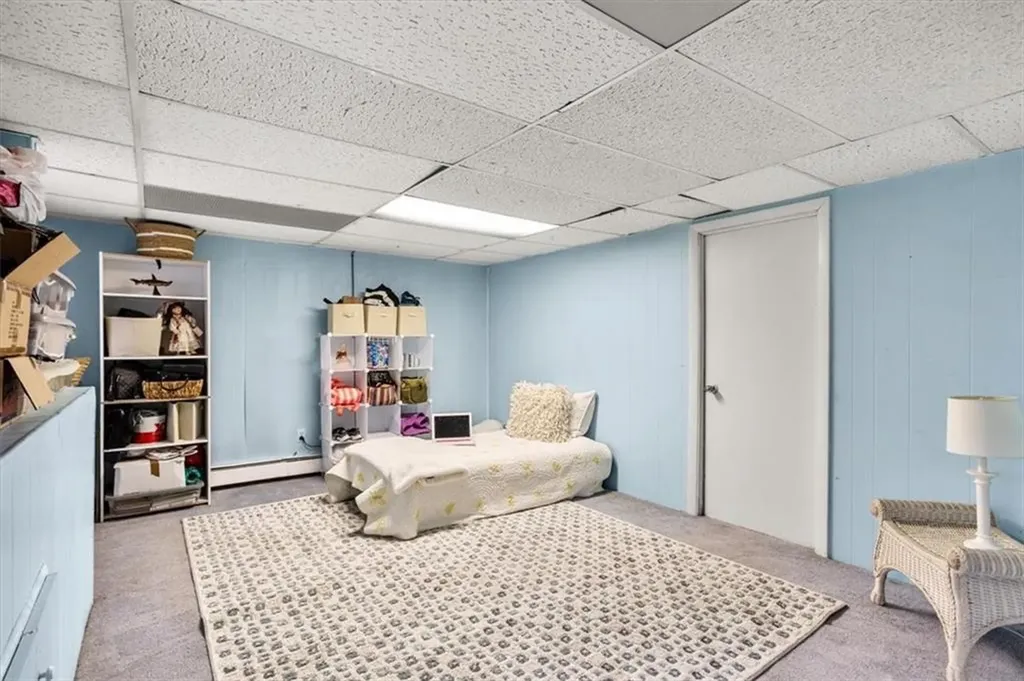 328 New London Avenue West Warwick RI 02893