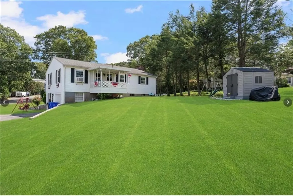 328 New London Avenue West Warwick RI 02893