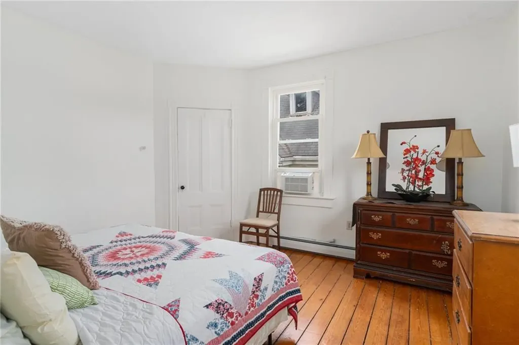 53 Warner Street Newport RI 02840