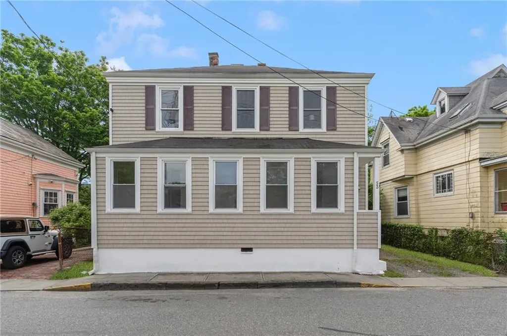 53 Warner Street Newport RI 02840