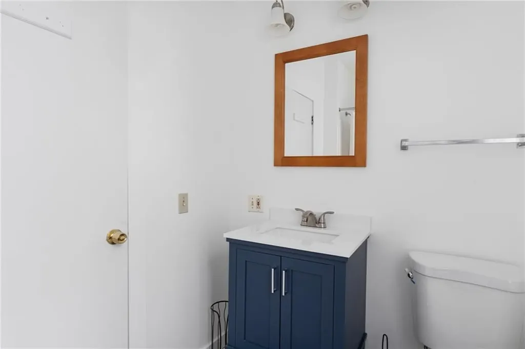 53 Warner Street Newport RI 02840