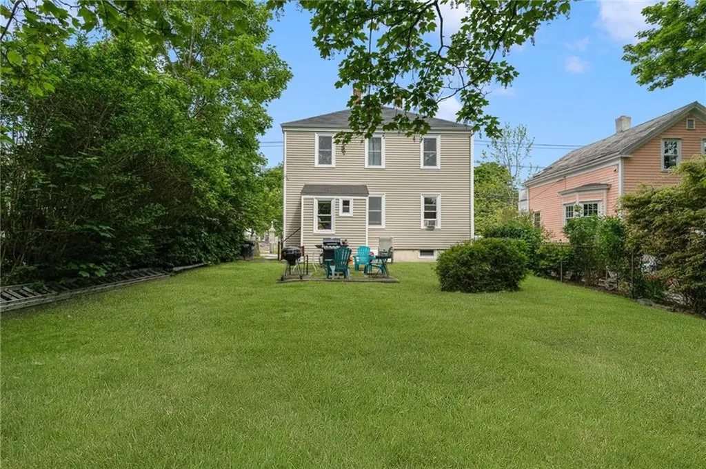 53 Warner Street Newport RI 02840