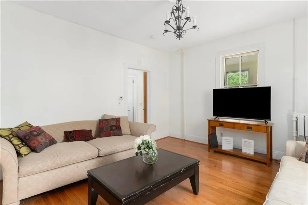 53 Warner Street Newport RI 02840