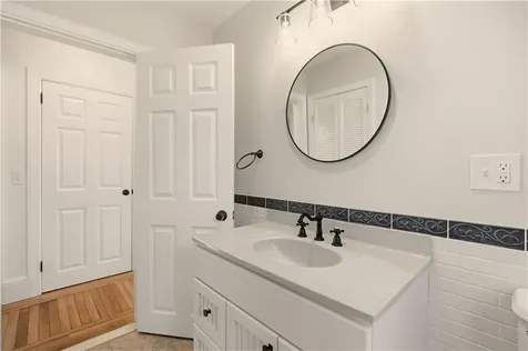 128 Ruggles Avenue Newport RI 02840