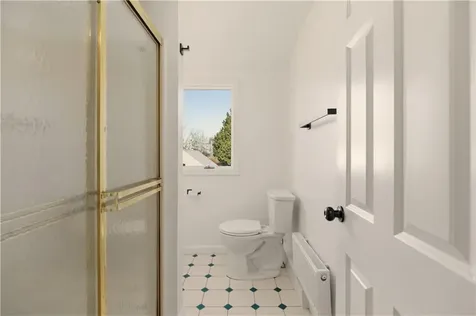 128 Ruggles Avenue Newport RI 02840