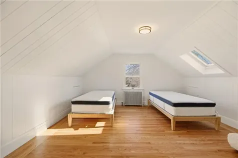 128 Ruggles Avenue Newport RI 02840