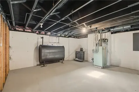 128 Ruggles Avenue Newport RI 02840