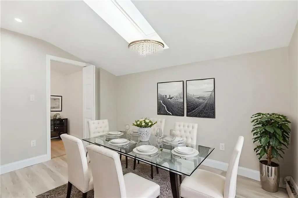 72 Stowe Avenue East Providence RI 02915